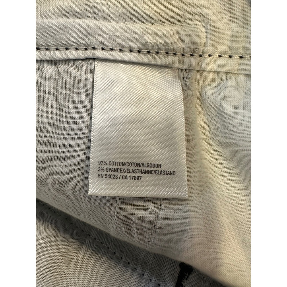 OLD NAVY Black Chino Mid-Rise Stretch Shorts Lightweight Travel Vacation NWT 8 - Picture 5 of 7